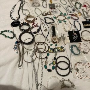 New and gently used jewlery